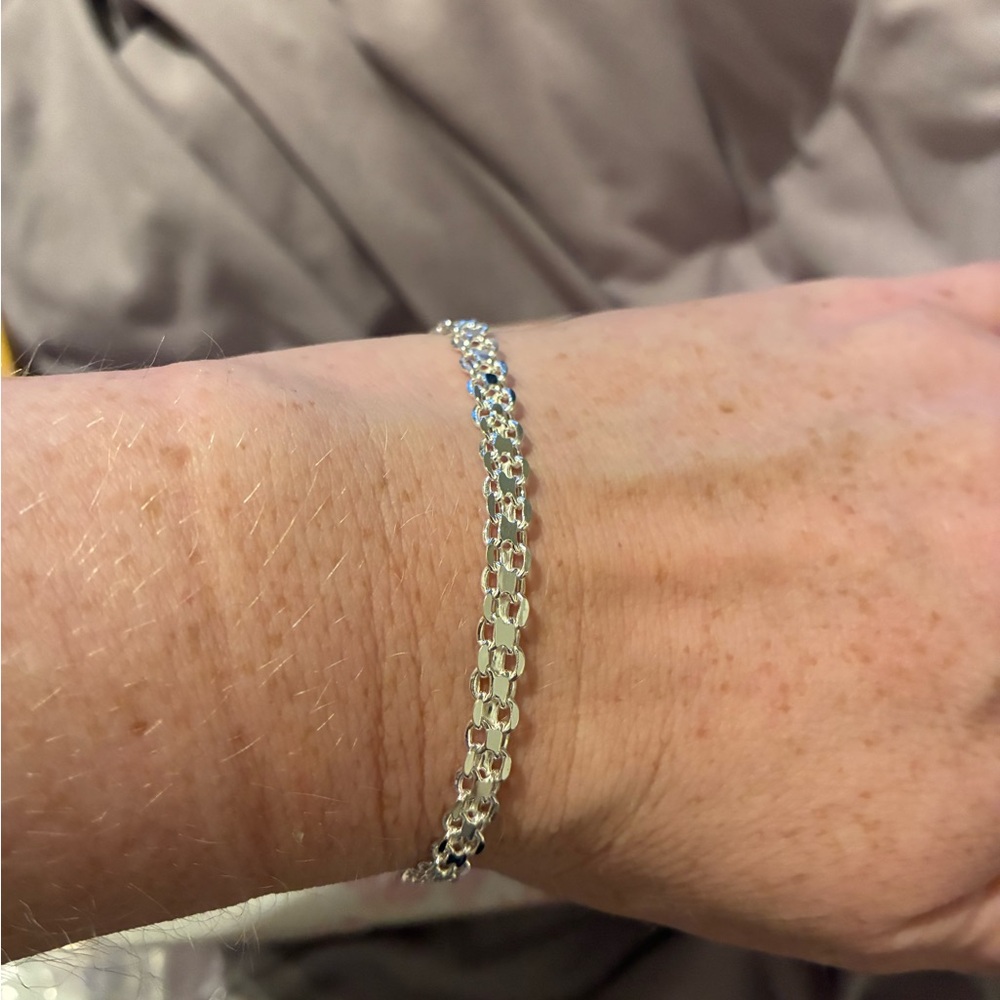Elegant 925 Sterling Silver Chain Bracelet